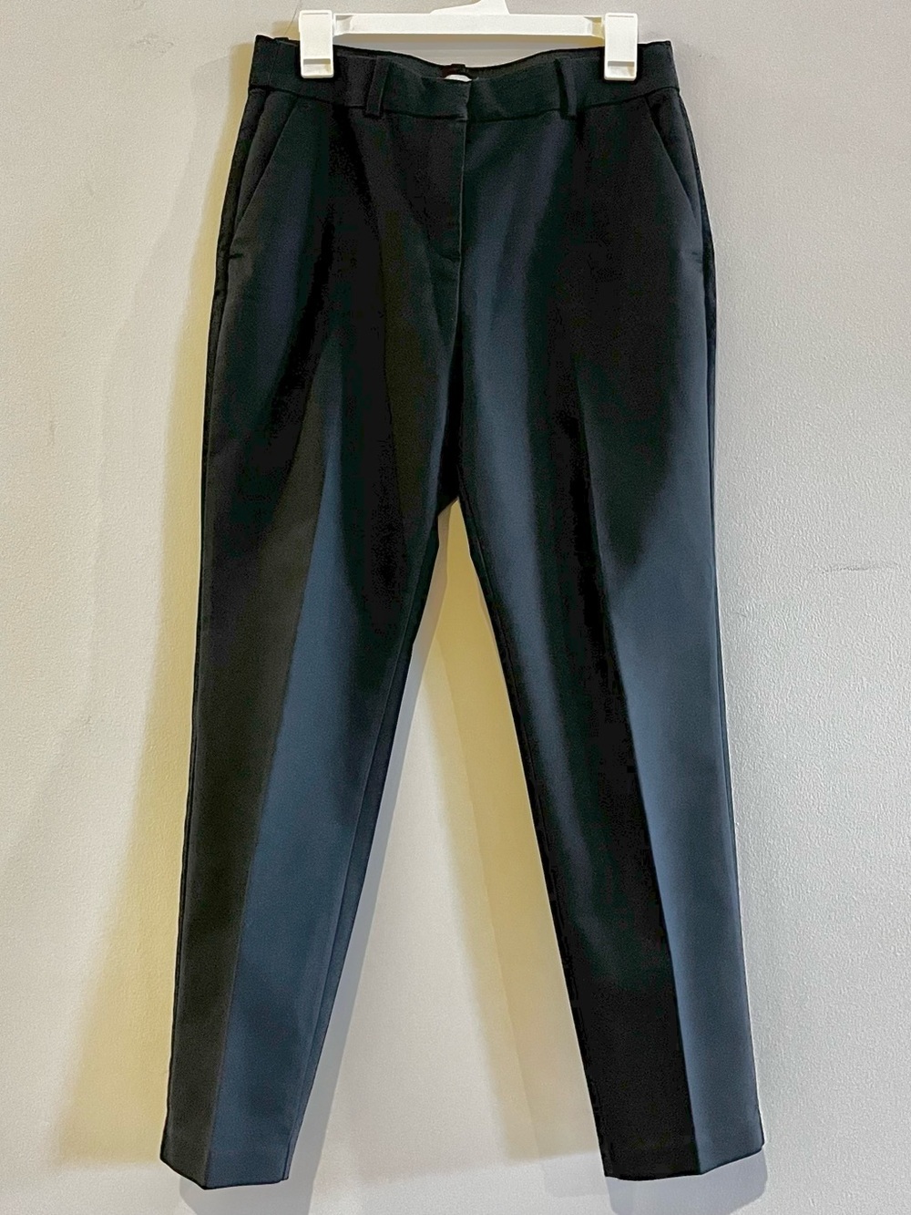 H&M Black Slim Tailored Dress Pants Size 8